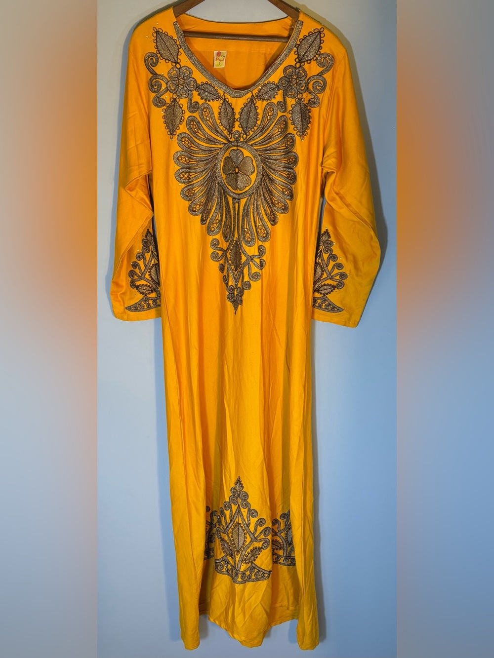 Amerty Factory Women’s L Embroidered Yellow Kurta Style Dress